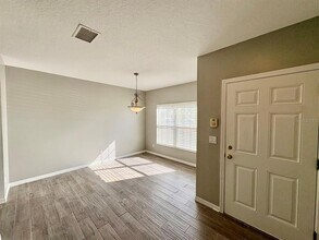 15619 Stable Run Dr in Spring Hill, FL - Building Photo - Building Photo