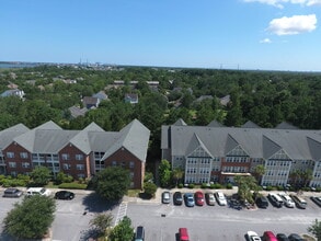 Seven Farms Village in Charleston, SC - Foto de edificio - Building Photo
