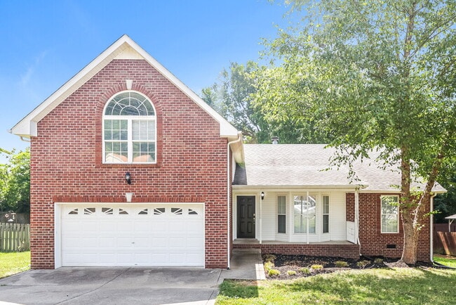 property at 151 Braxton Ln E