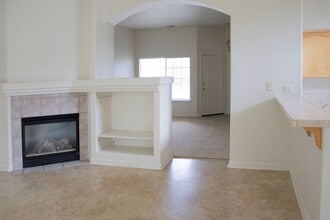 7591 Avila Dr in Sparks, NV - Foto de edificio - Building Photo