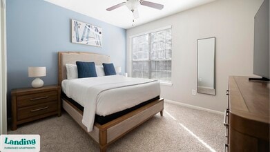 261 Veterans Pkwy, Unit 106 in Murfreesboro, TN - Foto de edificio - Building Photo