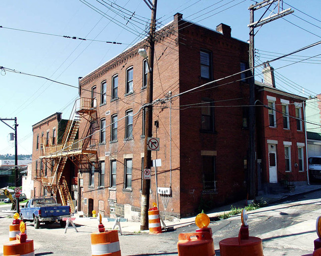 2135 Forbes Ave in Pittsburgh, PA - Building Photo - Other