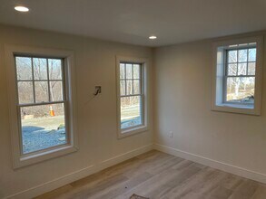 24 Saint Anthonys Ln, Unit B in Gloucester, MA - Building Photo - Building Photo