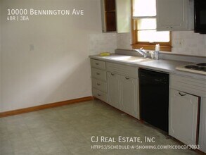 10000 Bennington Ave in Kansas City, MO - Building Photo - Building Photo