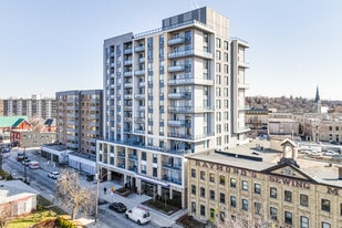 The Royal Flats in Guelph, ON - Building Photo