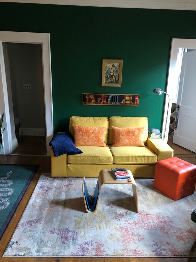 328 Cedar Ave, Unit 2