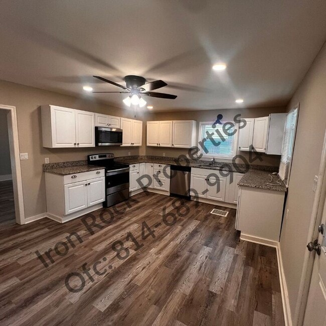 130 Cole St in Bellefonte, PA - Building Photo - Building Photo