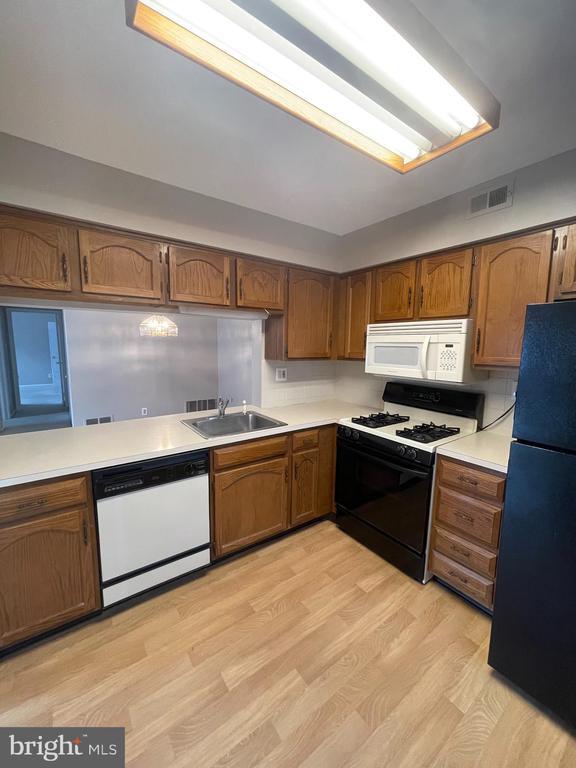 5207A Adelaide Dr in Mount Laurel, NJ - Building Photo - Building Photo