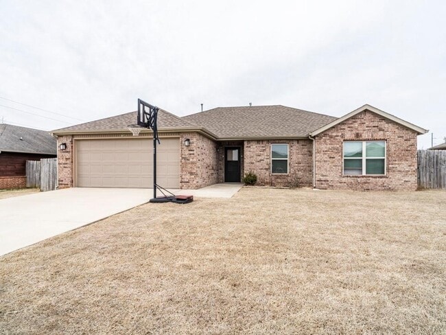 140 Willow Dr in Centerton, AR - Building Photo - Building Photo