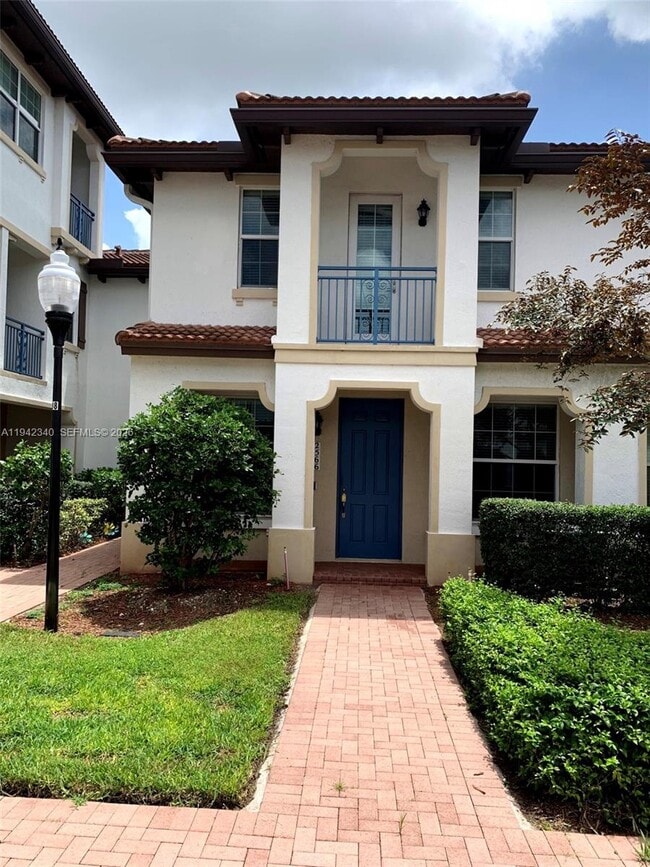 2566 SW 119th Way in Miramar, FL - Building Photo - Building Photo