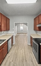 8596 Thomas Rd, Unit 404 in Riverdale, GA - Building Photo - Building Photo
