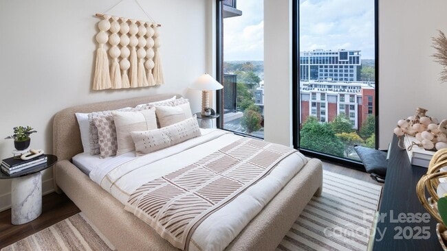 124 E Kingston Ave, Unit B2-B in Charlotte, NC - Building Photo - Building Photo