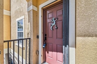 6533 Channelside Dr in New Port Richey, FL - Building Photo - Building Photo