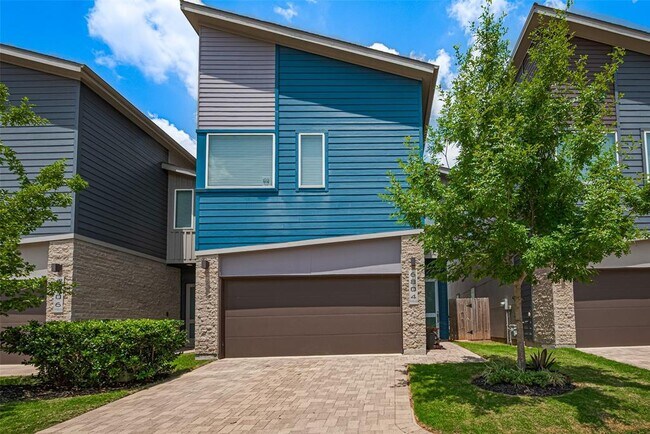 property at 6804 Rocinante Ln