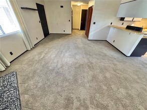 1480 Tamareno Cir in Las Vegas, NV - Building Photo - Building Photo