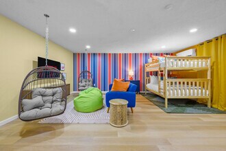 11950 117th St N in Largo, FL - Building Photo - Building Photo