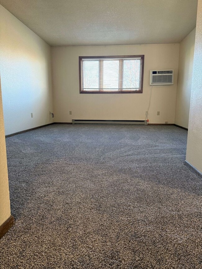 266 Westchester Square N in Billings, MT - Building Photo - Building Photo