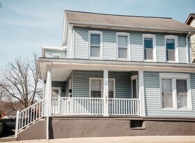 347 E High St in Elizabethtown, PA - Building Photo