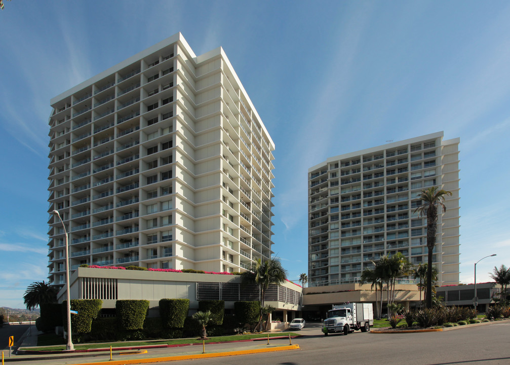 Ocean Towers in Santa Monica, CA - Foto de edificio