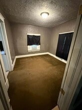 803 Cedar St in Perry, OK - Building Photo - Building Photo