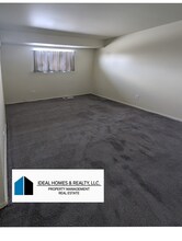 5487 Clubok Dr in Flint, MI - Building Photo - Building Photo