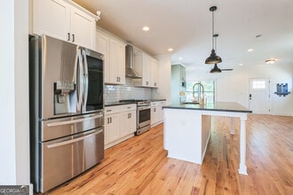 870 Westmont Rd SW in Atlanta, GA - Building Photo - Building Photo