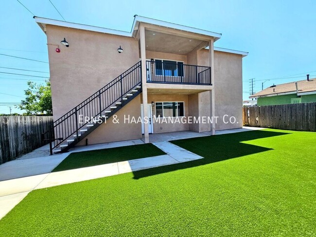 property at 5016 N Bentree Cir