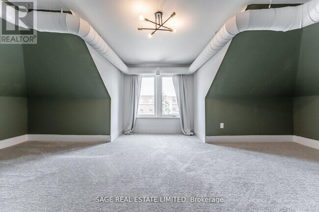 459 Aberdeen Ave in Hamilton, ON - Building Photo - Building Photo