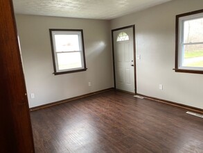 13096 Beaver Creek Rd, Unit 1 in Salem, OH - Building Photo - Building Photo