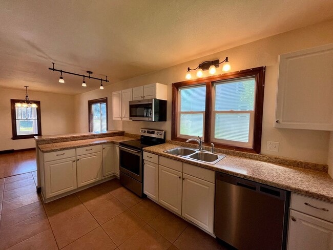 property at 508 N Cherry Ave