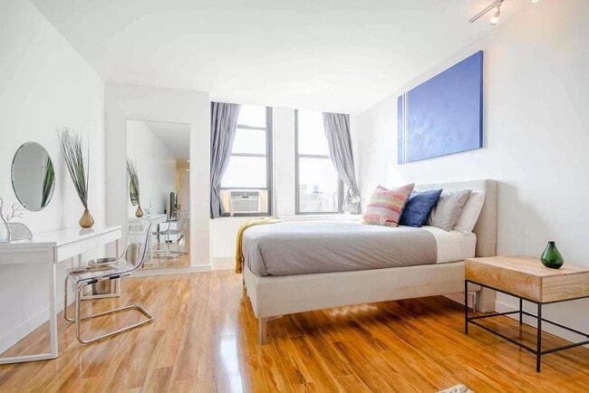 property at 315 7th Ave