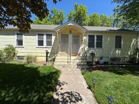 1121 E 2nd St in Loveland, CO - Building Photo