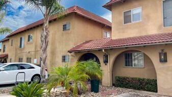 BF Texas - Casa Helena in San Diego, CA - Building Photo