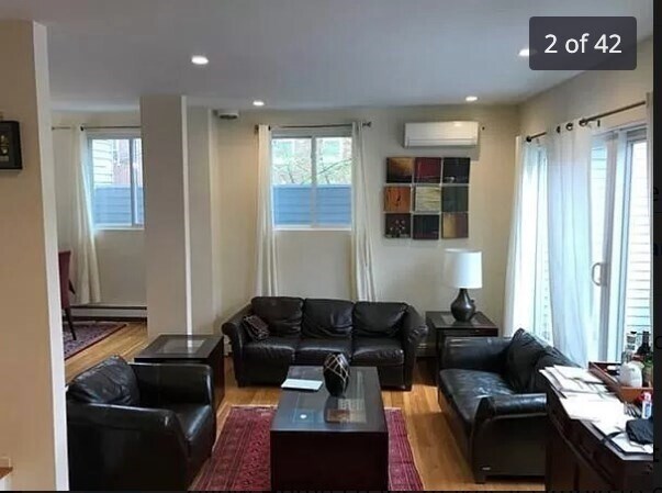 1 Irving Ter, Unit 1 in Cambridge, MA - Building Photo - Building Photo