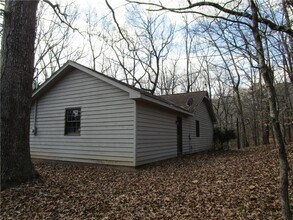 3730 Newport Dr in Gainesville, GA - Building Photo - Building Photo