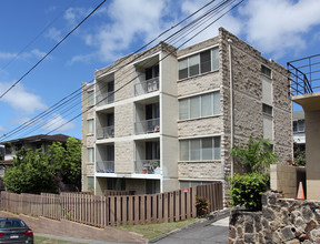 1568 Frear St in Honolulu, HI - Building Photo - Building Photo