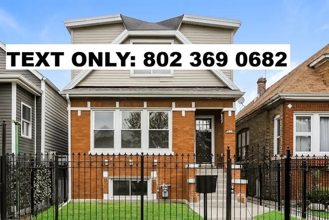 property at 4538 W Altgeld St