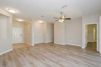 13499 Teaberry Ln in Spring Hill, FL - Building Photo - Building Photo