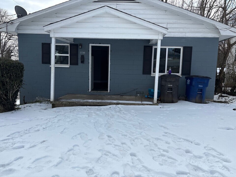 2350 Booker St in Winston-Salem, NC - Building Photo