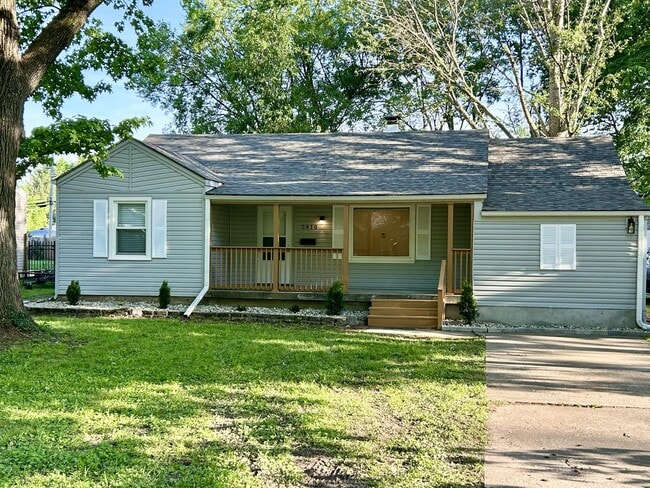 2418 E Kirkwood St