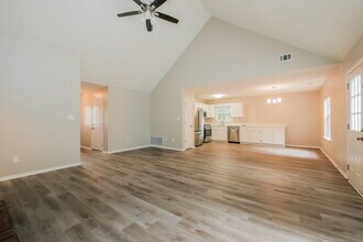 4123 Chanticleer Dr NW in Kennesaw, GA - Building Photo - Building Photo