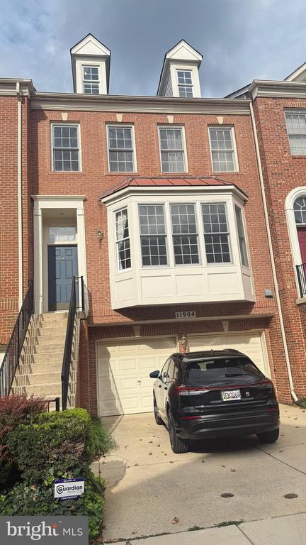 property at 11904 Castlegate Ct