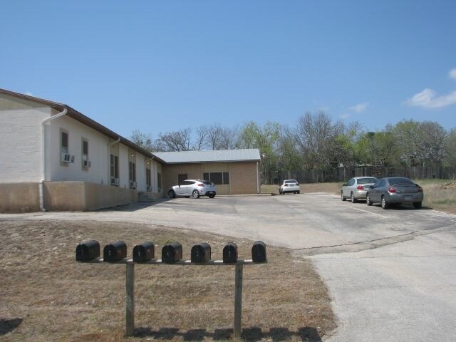 Marlton Street Apartments in San Marcos, TX - Foto de edificio