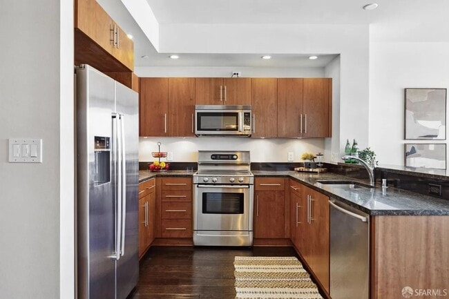property at 88 E San Fernando St