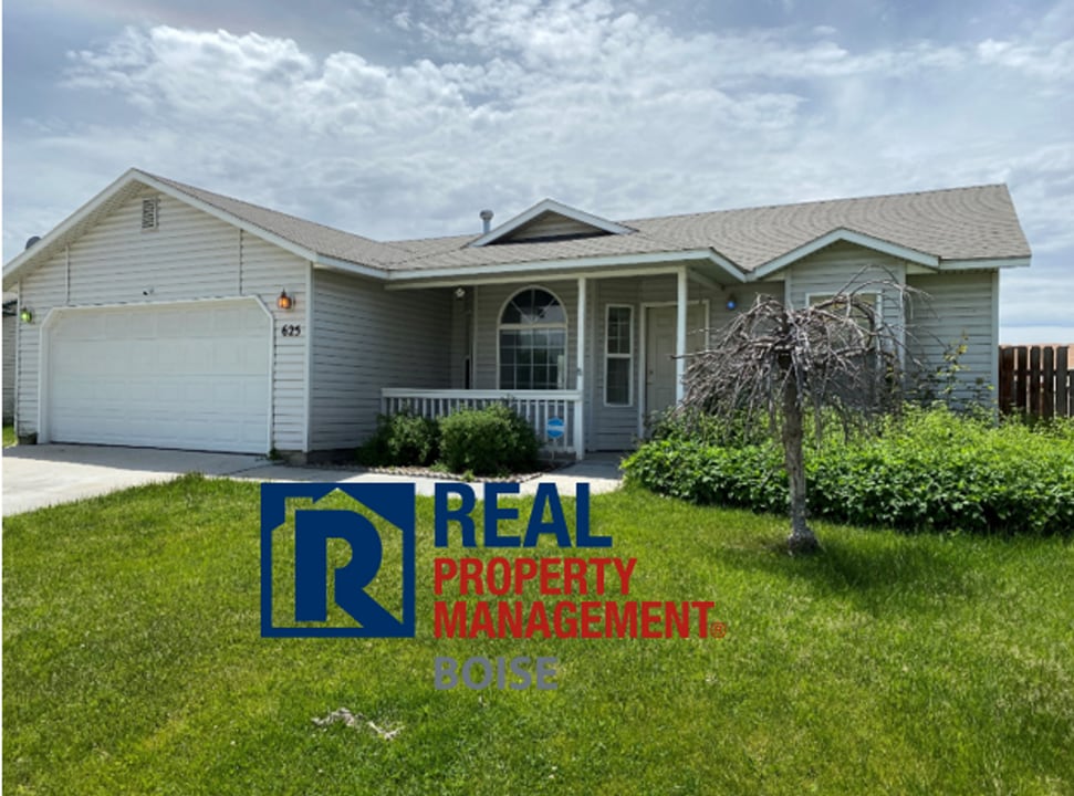 625 E French Creek Ct in Nampa, ID - Building Photo