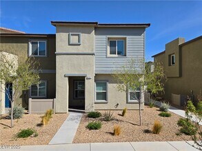 531 Thistleberry Ave in Las Vegas, NV - Building Photo - Building Photo