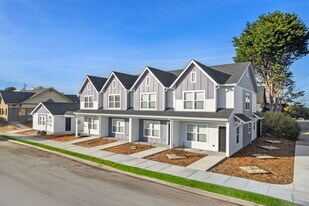 721-711 11th St in Eureka, CA - Building Photo