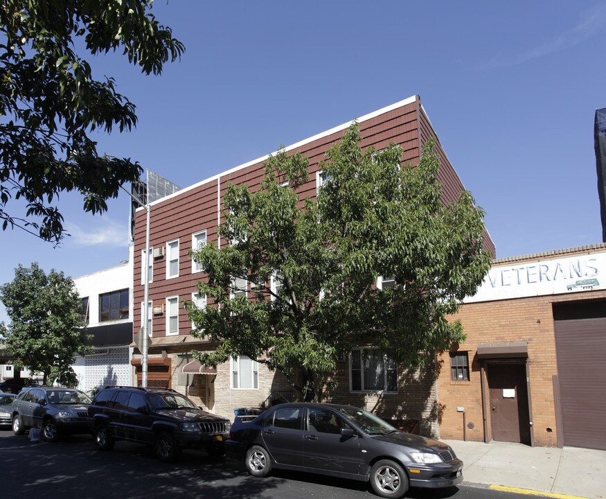 27-29 Skillman Ave in Brooklyn, NY - Building Photo