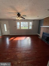 1043 Laurich Dr in Chambersburg, PA - Building Photo - Building Photo