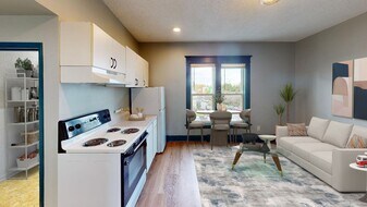 6307-6321 Roosevelt Way NE in Seattle, WA - Building Photo